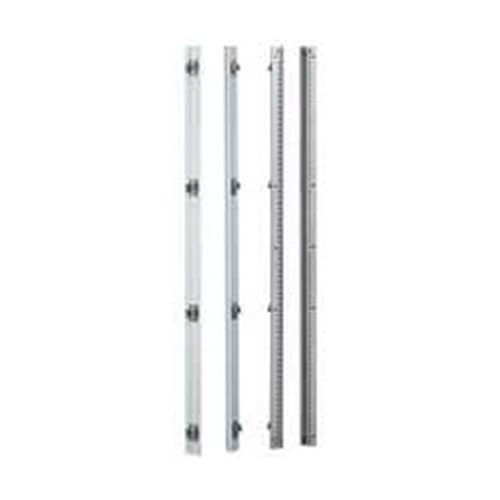 Montant structural XL3 H2200 pentru tablouri electrice